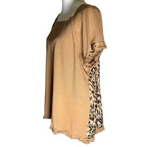 Umgee NWT Leopard Contrast Raw Ruffle Hem Boho Boutique Tunic Top Size Medium